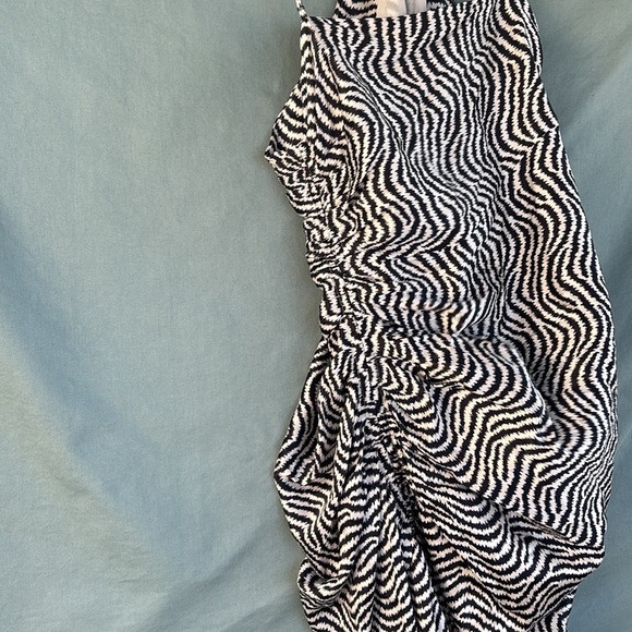 NWT Cinq A Sept Ruffled 100% Silk Midi Dress Sz 4 New Black White Asymmetric Hem - Picture 10 of 13